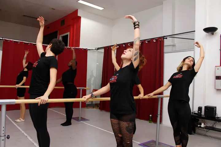 Con Luz Propia Escuela De Danza — baile-studio en Madrid — 5