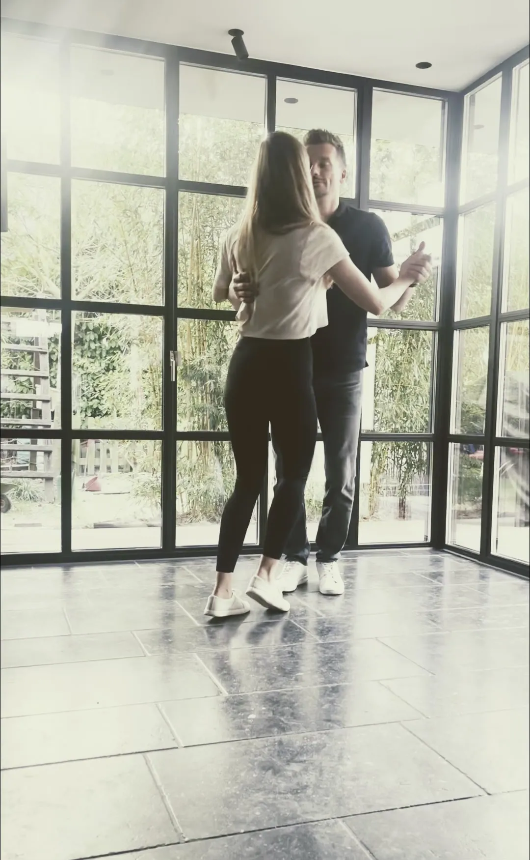 Tanz & Sport Julia Cremer I Tanzschule — tanz-studio in Herzogenrath — 3