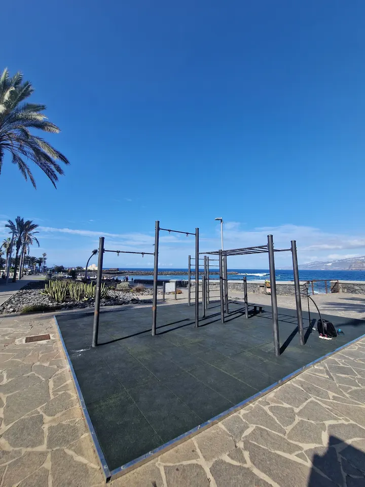 Parque de Calistenia "Playa Martianez" — calisthenics-studio en Puerto de la Cruz — 4