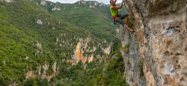 DAV-Kletterzentrum Feucht — Climbing in Nürnberg