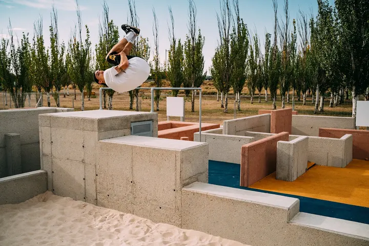 Parkour Park Zaragoza — calisthenics-studio en Parque Goya, Zaragoza — 3