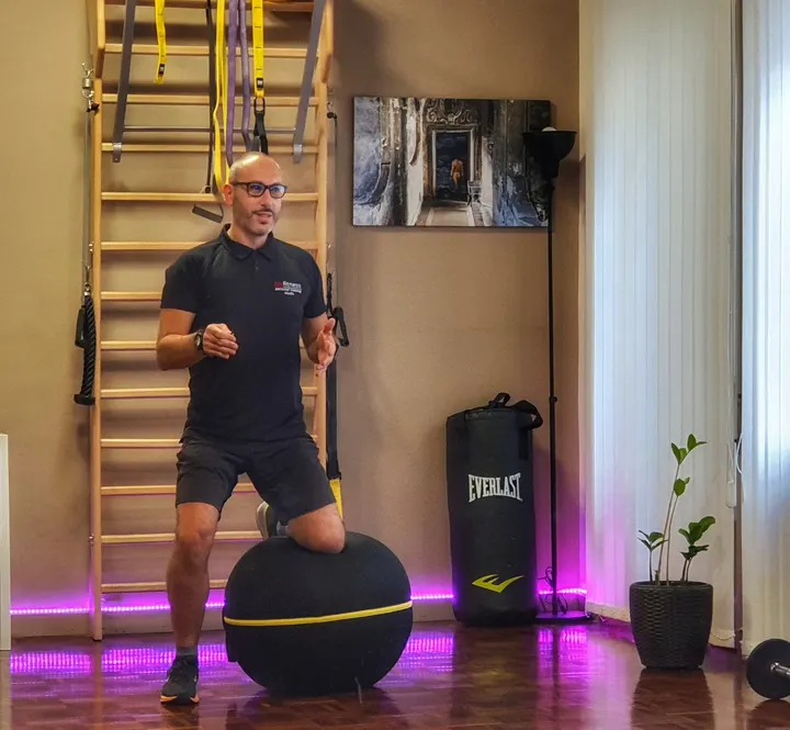 Luxfitness Asd Napoli — personal training-studio a Napoli — 3