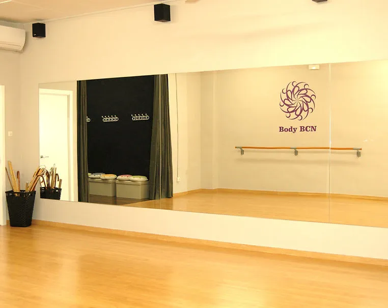 Danzarabic - Escuela De Danza Del Vientre En Barcelona — dans-studio i Gràcia, Barcelona — bild 2