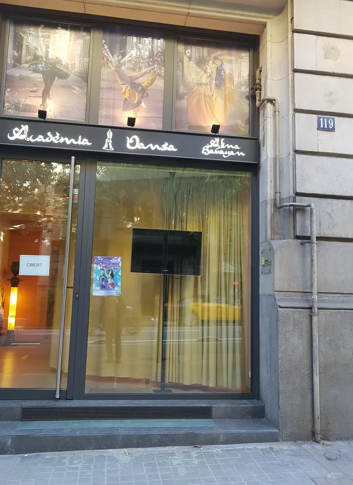 Acadèmia Dansa Alina Babayan — baile-studio en l'Eixample, Barcelona — 2