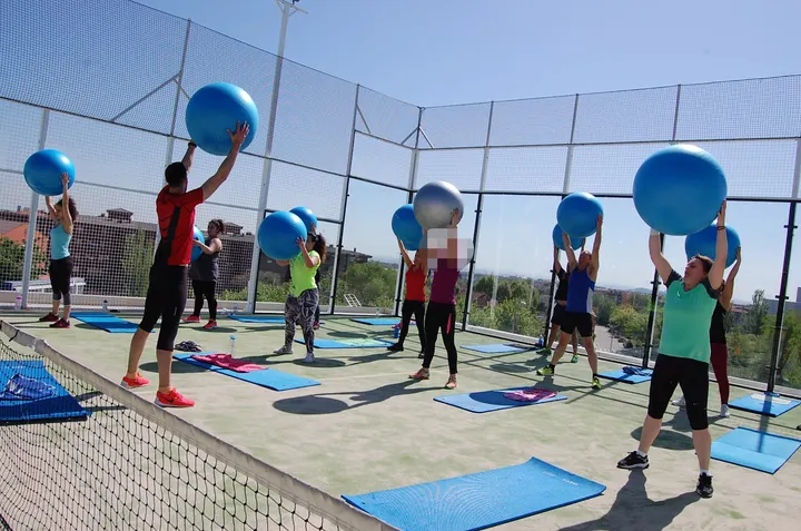 Centro Deportivo-Formación Astercam — estudio de fitness-studio en Derechos Humanos, Leganés — 2