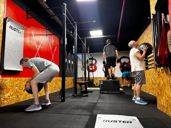 Rebel Gym Vicálvaro — estudio de fitness-studio en Vicálvaro, Madrid — 2