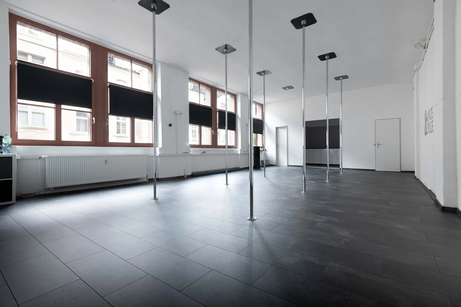 Dance & Pole Langenfeld — pole fitness-studio i Düsseldorf — 4