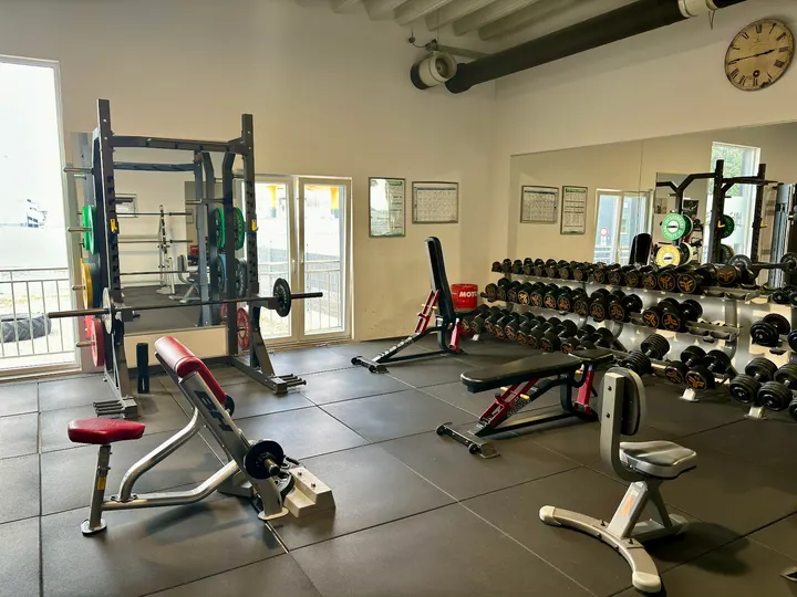 Elm's Gym — fitnessstudio in Oberhonnefeld-Gierend — 2