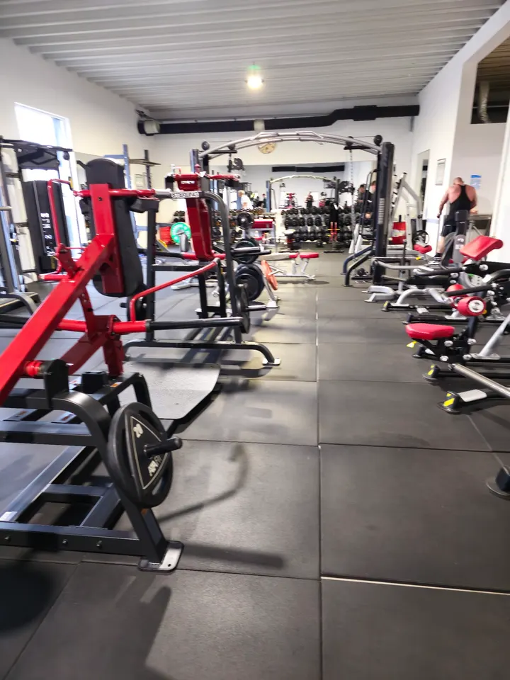 Elm's Gym — fitnessstudio in Oberhonnefeld-Gierend — 3