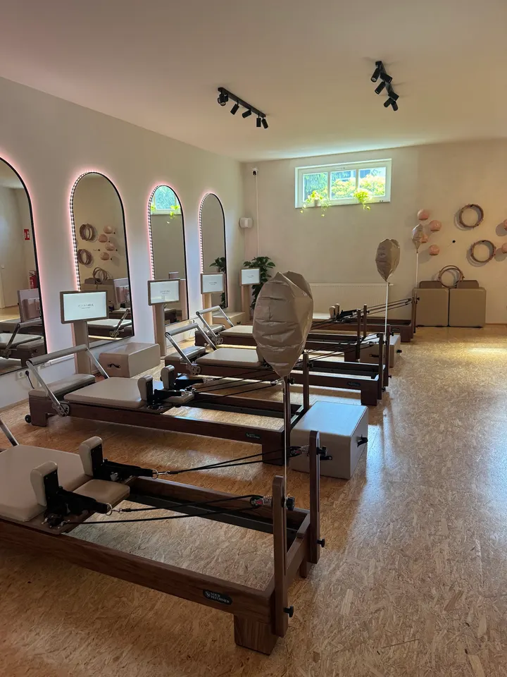 Reformher Pilates Studio — Pilates in Mickten, Dresden