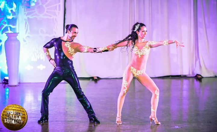 Asd Ivan e Genny Dance School — danza-studio a Pozzo Strada, Torino — 2