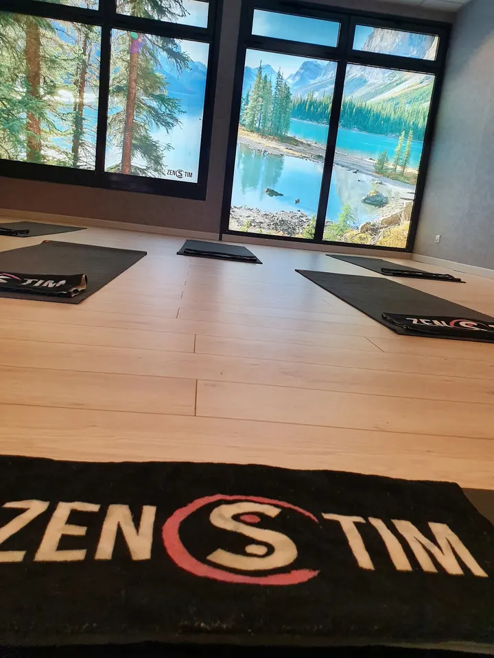 Zenstim. Studio Electrostimulation EMS, Coaching sportif, mihabodytec. Bussy-Saint-Georges — salle de fitness-studio à Bussy-Saint-Georges — 3