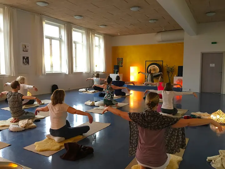 Nimasana Yoga Ly Ung — yoga-studio i Frogner, Oslo — 2