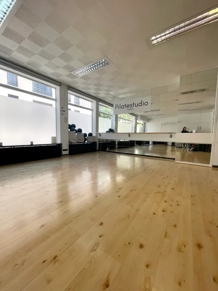 Pilatestudio Paris Paris 15e Arrondissement — Barre à Paris 15e Arrondissement, Paris