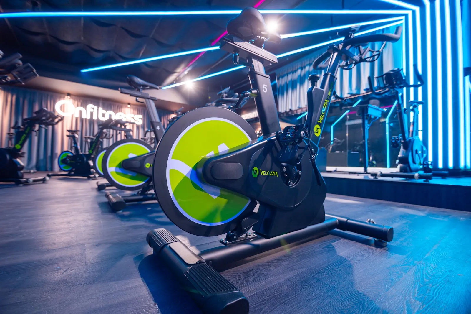 Onfitness - gimnasio en Pamplona — estudio de fitness-studio en Cordovilla — 2