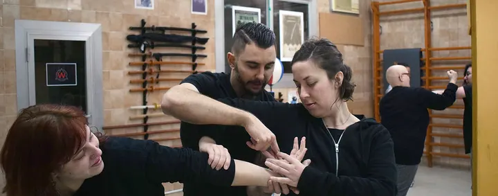 The Warriors Martial Arts Club — Martial Arts en Collblanc, L'Hospitalet de Llobregat