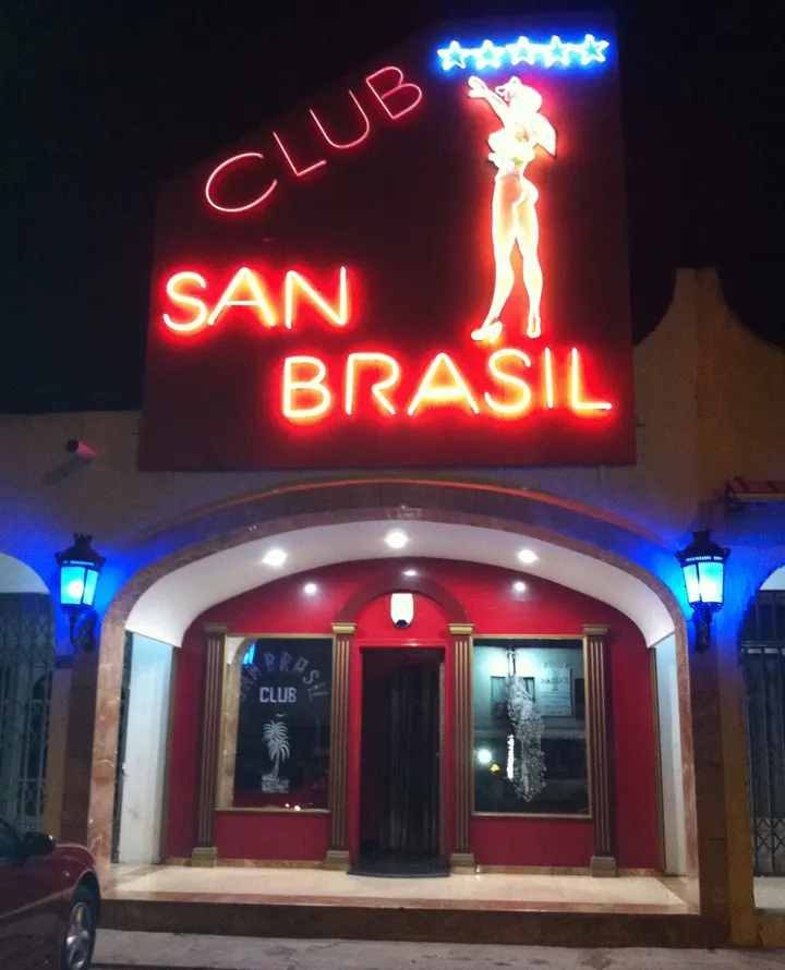STRIPTFELLAS LAP DANCE — pole fitness-studio en Benidorm — 5