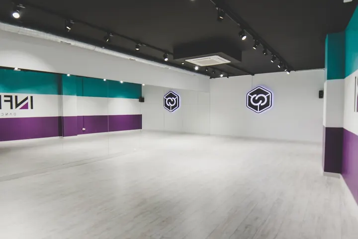 Infinity Dance Studio — baile-studio en Chantría, León — 2
