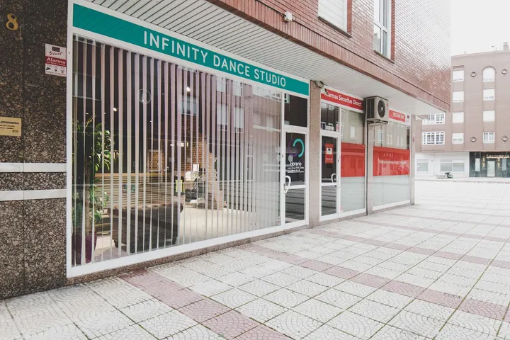 Infinity Dance Studio — baile-studio en León — 3