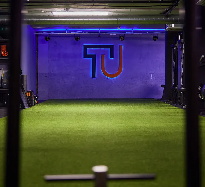 Train Urban — Strength in City Centre, Manchester