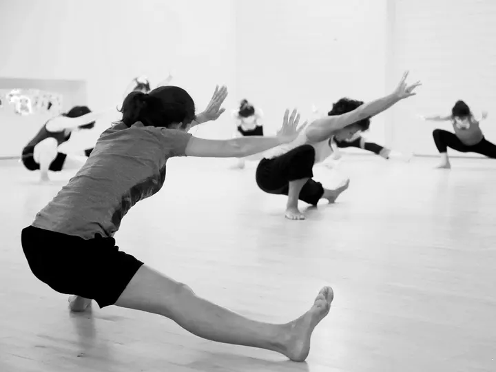 Véronique Larcher — Danse à 3e Arrondissement, Marseille