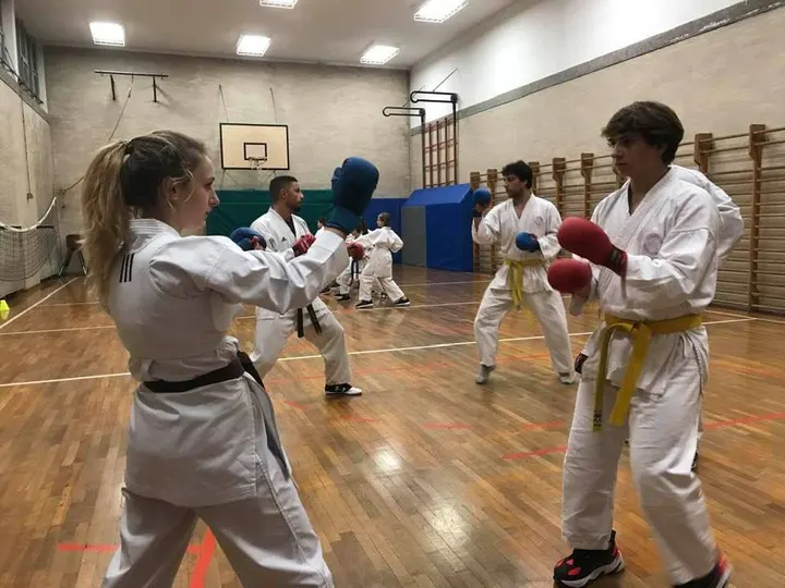 Asd karate aquila trieste — arti marziali-studio a Borgo Teresiano, Trieste — 2