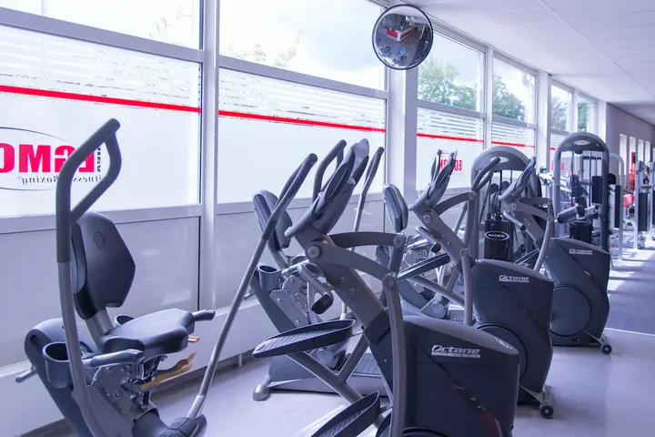 Van Egmond Fitness & Boxing — Vechtsport in De Gravin, Oud-Beijerland
