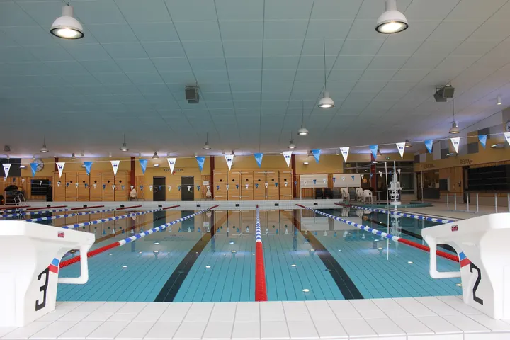 Midgårdsbadet — träningsstudio i Märsta — 2