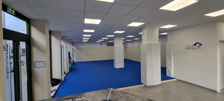 Dojo des Docks : MMA, Jiu Jitsu Brésilien, Renforcement musculaire, Cardio, Judo — mma-studio à Rouen — 3