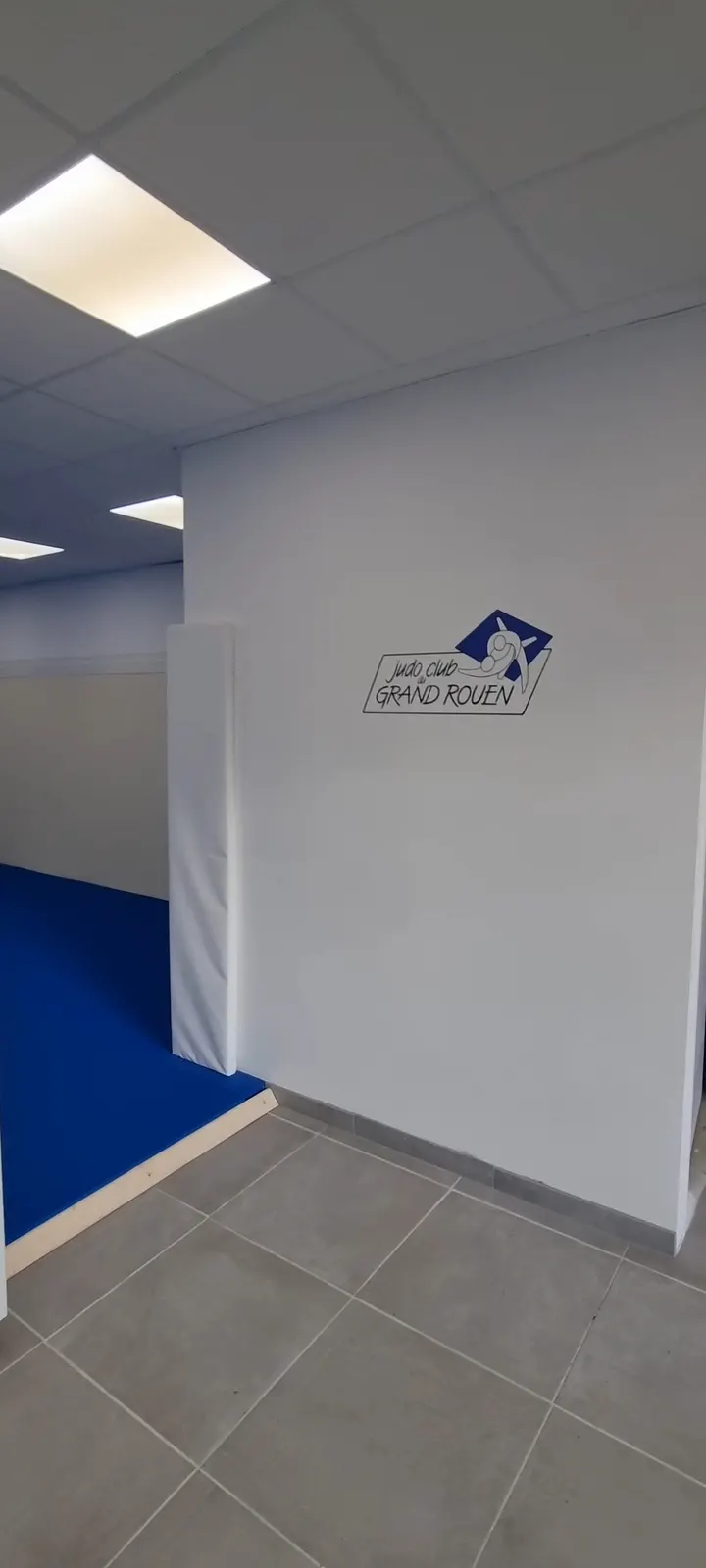 Dojo des Docks : MMA, Jiu Jitsu Brésilien, Renforcement musculaire, Cardio, Judo — mma-studio à Rouen — 4