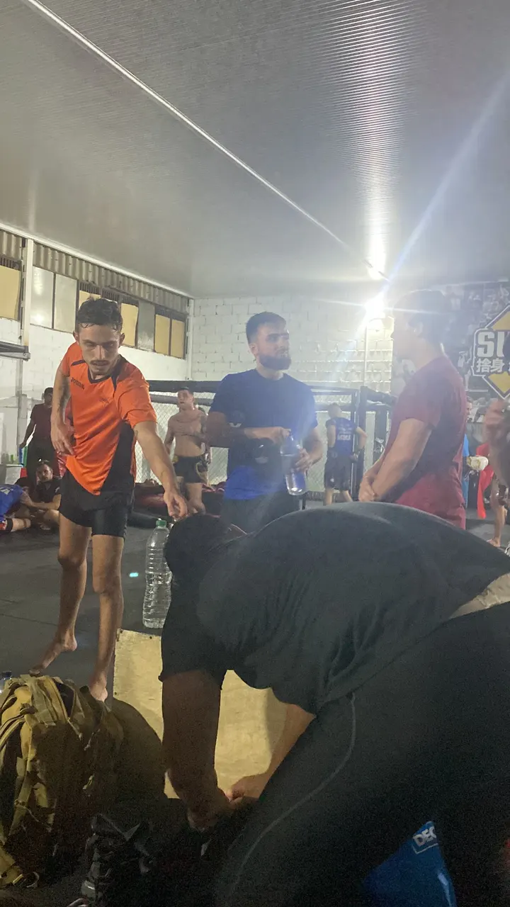 Sutemi MMA — Artes marciales en El Juncal-Híspalis, Sevilla