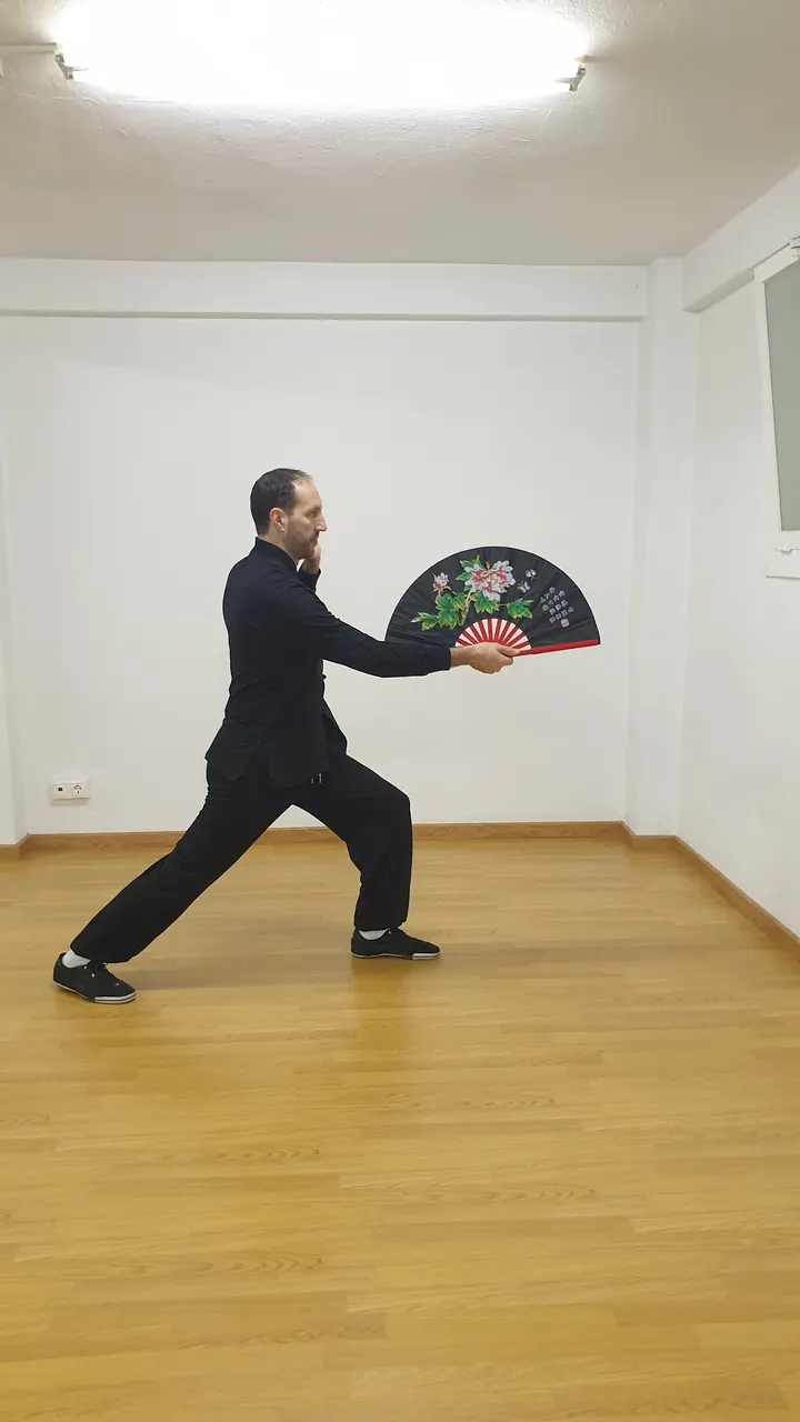 Entrenamiento Funcional Coruña | Pilates | Yoga | Defensa Personal | Taichi — yoga-studio en A Coruña — 5
