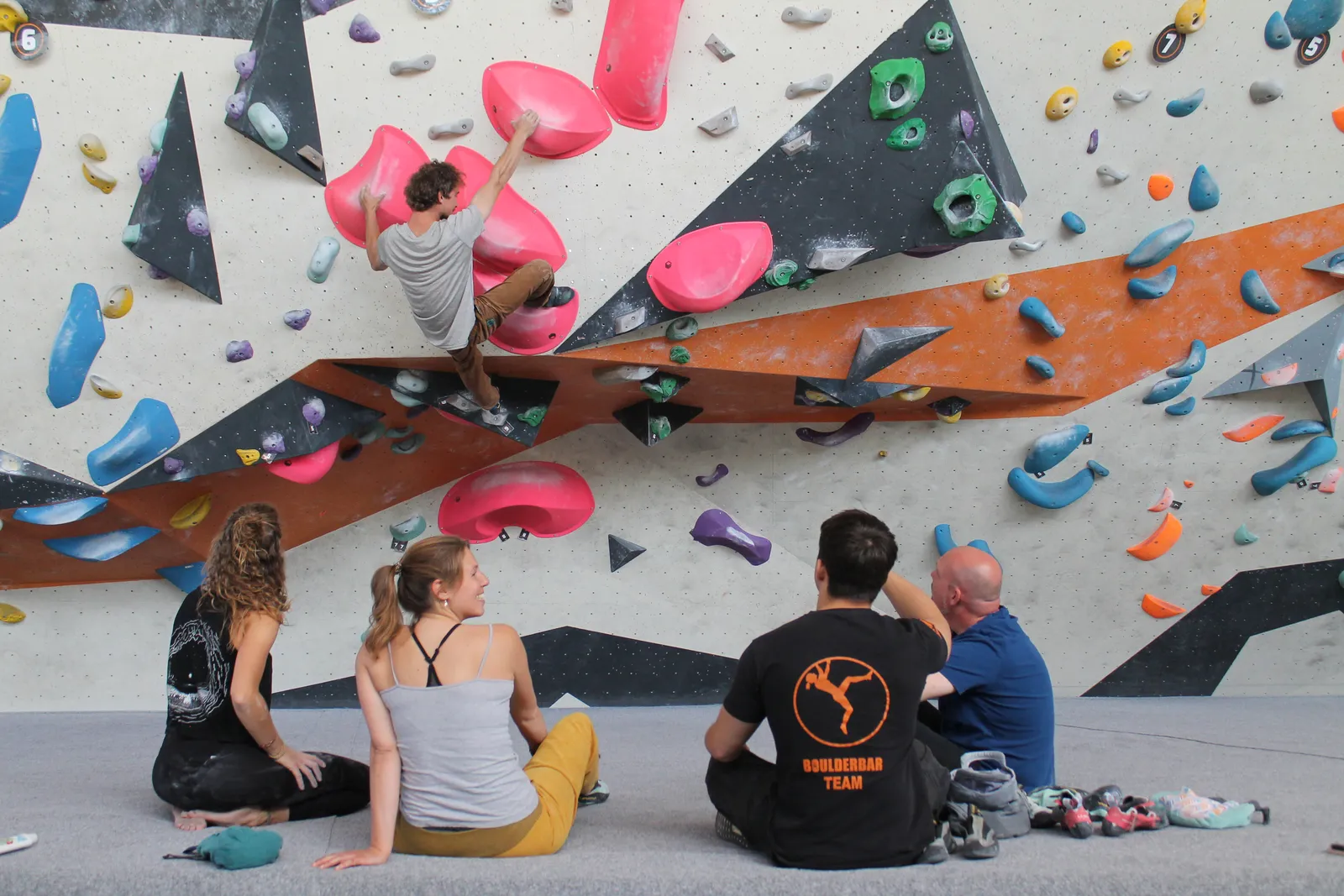 Boulderbar Neoliet Gelsenkirchen — bouldering-studio i Essen — 3
