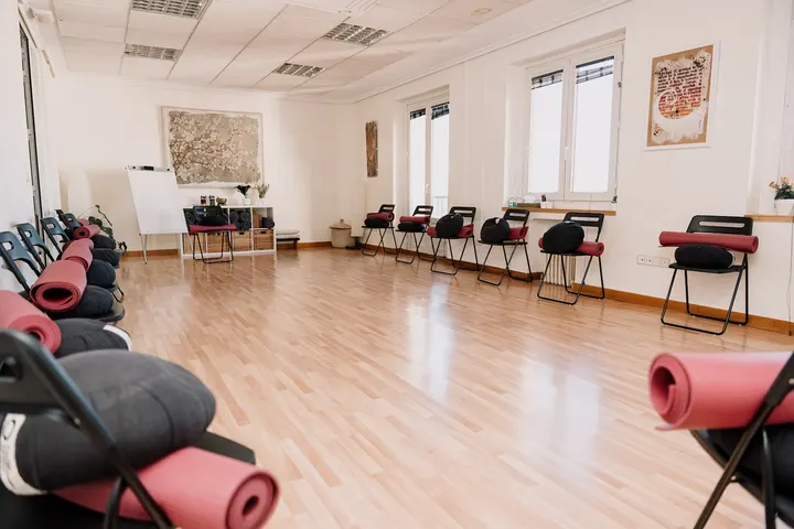 Centro Mindfulness Madrid — Meditación en Palacio, Madrid