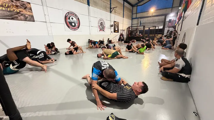Team cadena jiu jitsu y MMA Salamanca — artes marciales-studio en Montalvo, Salamanca — 2
