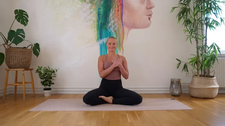 Postural Yoga | Rebecca Reis AB — Yoga i Örnsköldsvik