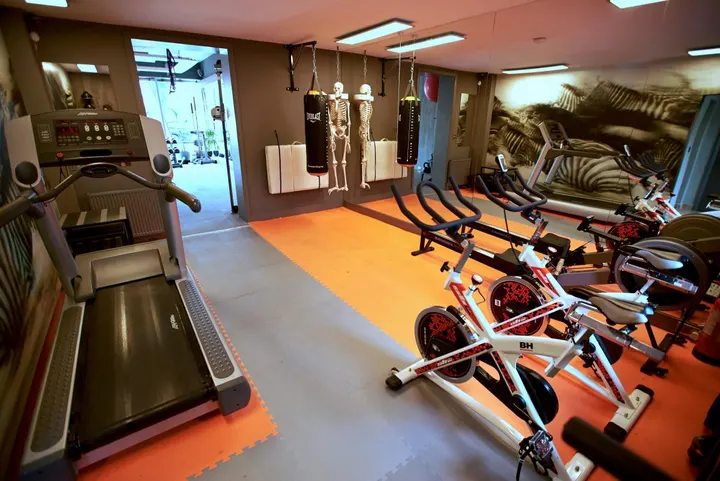 Revolution Personal Training — pt studio in London — 5