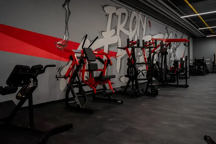 The Iron Gym Unter-Beberich — fitnessstudio in Viersen — 4