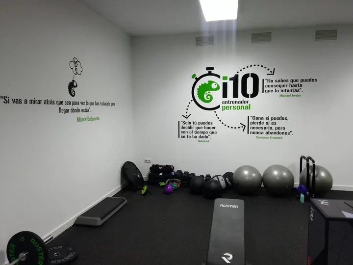 i10 Entrenador Personal - José Pérez Jiménez — Entrenamiento personal en Valdepasillas, Badajoz