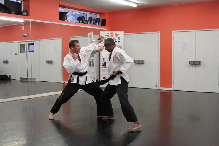 San Shou Kuan - Watford — Martial Arts in North Watford, Watford