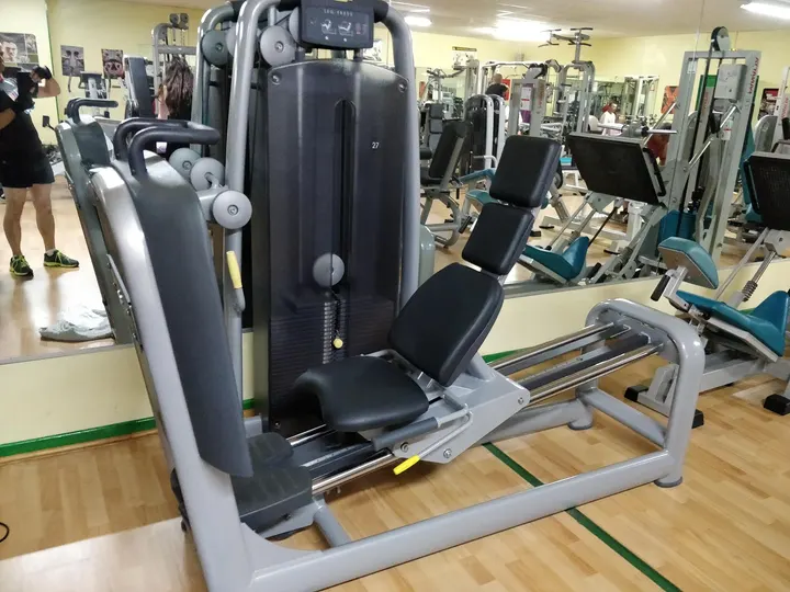 Atout Forme — salle de fitness-studio au Grand Rouhé, Parthenay — 3