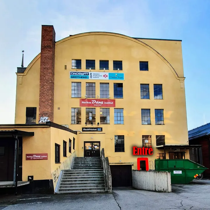 Örebro Salsafriends — dance-studio i Eklunda, Örebro