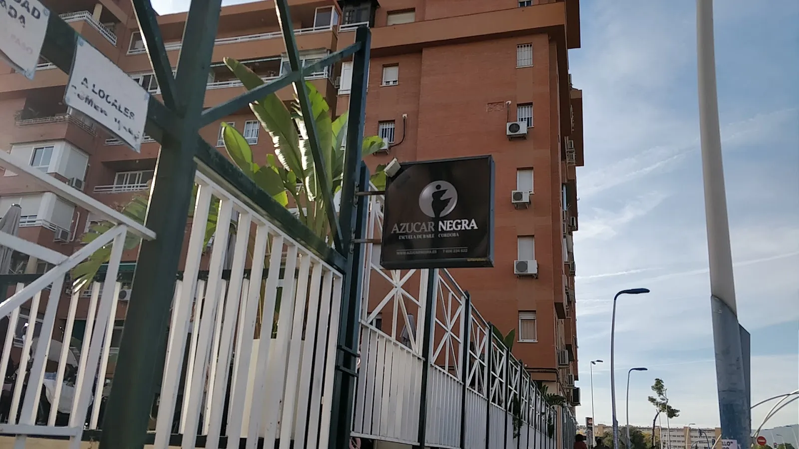 Azúcar Negra - Escuela de baile — baile-studio en Distrito de Levante, Córdoba — 2
