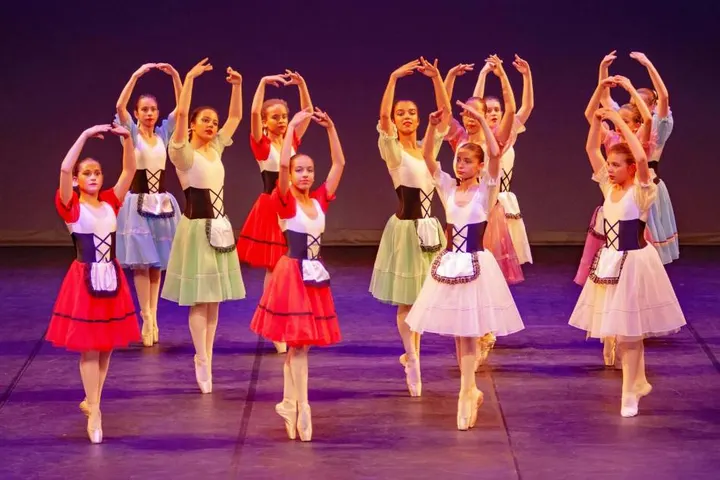 Ecole Danse Mary Clair — danse-studio à Villeurbanne — 6