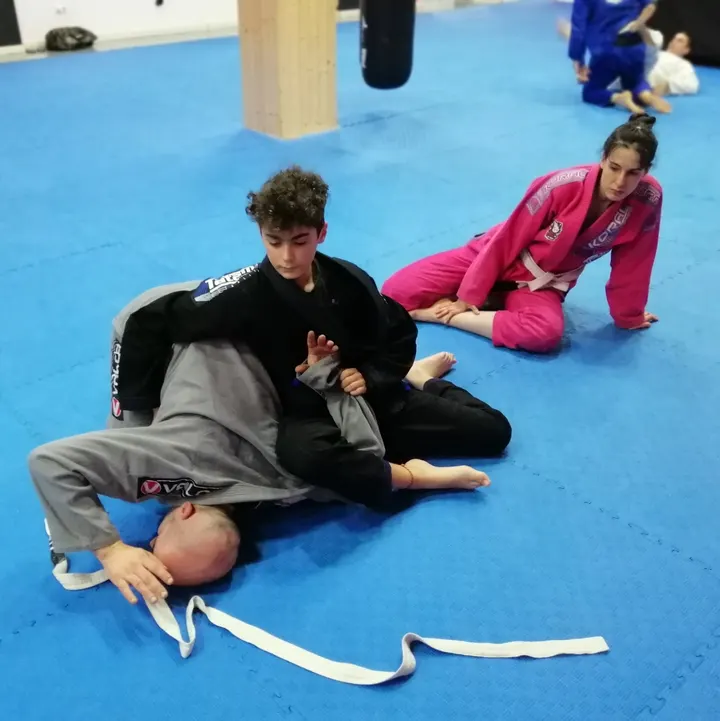 Kontact Sport — mma-studio en Oviedo — 3