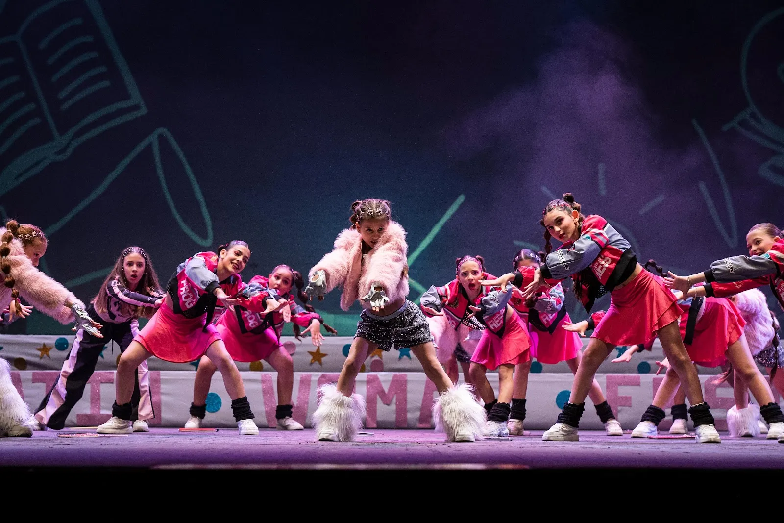 Step Dance Studio — baile-studio en María Auxiliadora, Badajoz — 2