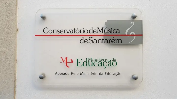 Conservatório de Música de Santarém — dança-studio em Marvila, Santarém — 2