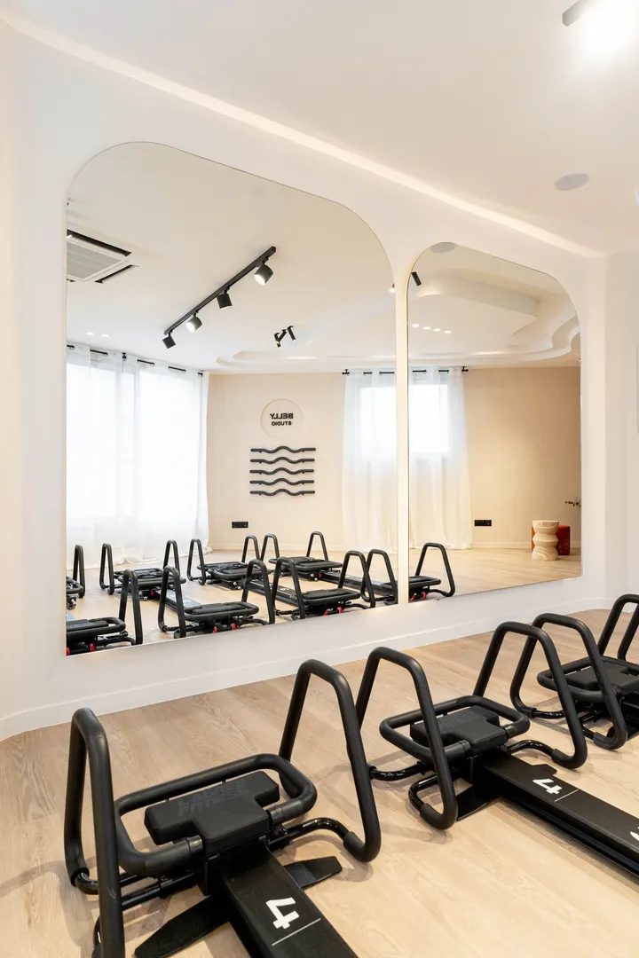 Belly Studio Boulogne — Lagree à Les Princes-Marmottan, Boulogne-Billancourt