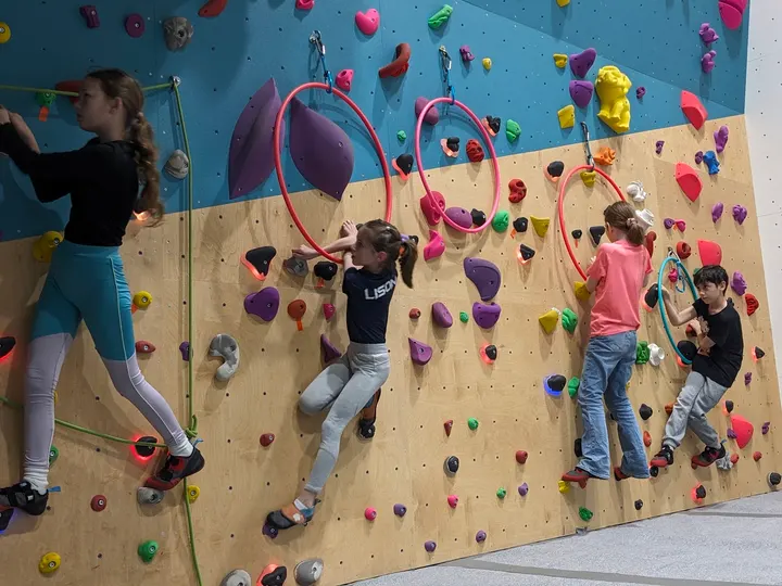 École d'escalade DEVERSUD — Bloc à Perpignan