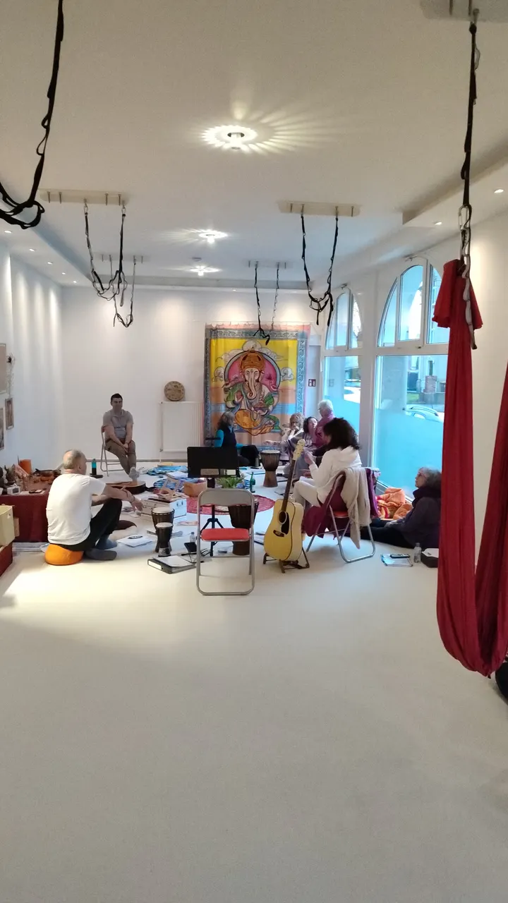 Yoga-Bewusst-Sein — yoga-studio in Karnap, Essen — 3